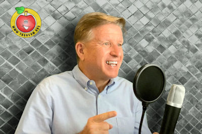 John Tranter recording the Transum Podcast